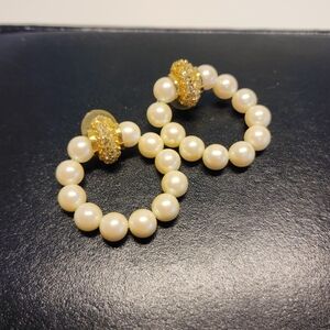 Elegant Gold and Cream Pearl Earrings